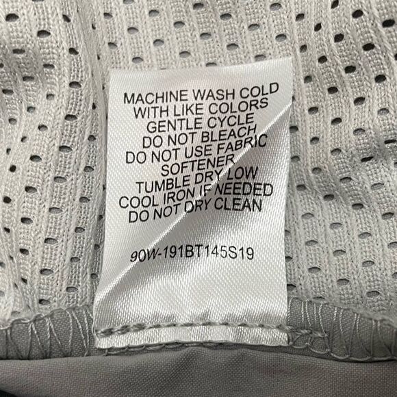 NWT Ultimate Terrain Trailhead Hiking Pants in Alloy Gray Women’s Size 4 NEW - Picture 12 of 13